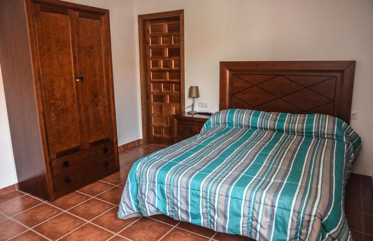 Suites Trastámara Montiel Exterior foto